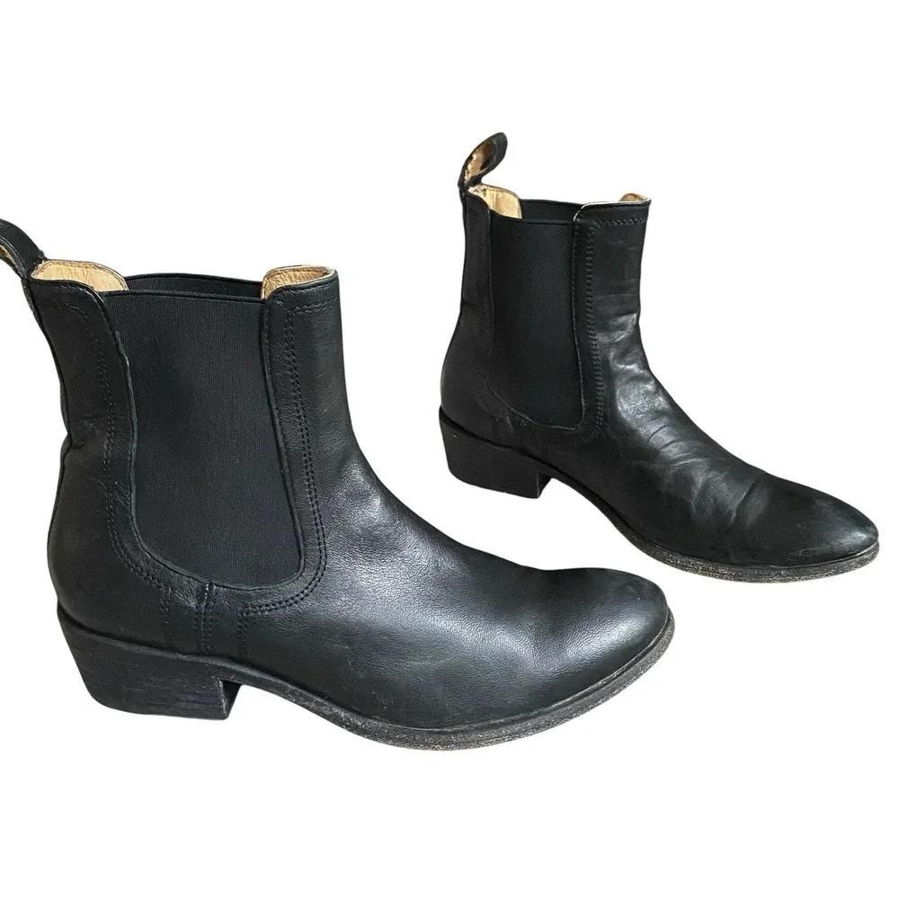 Frye Carly Chelsea Ankle Boot Women Size 9 Black Low Heel Western Cowgirl